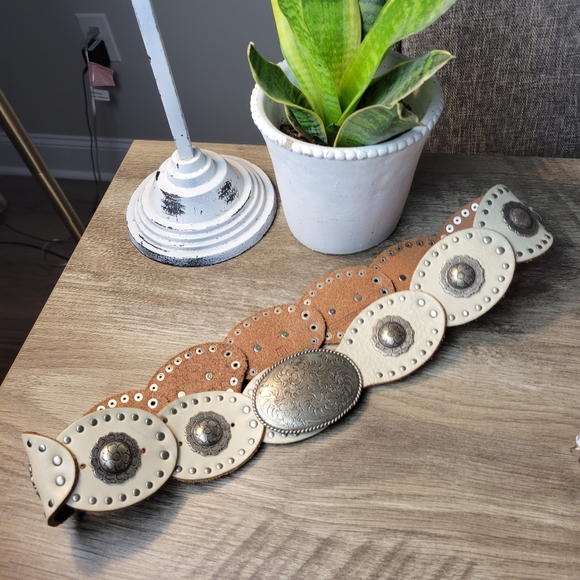 unbranded Accessories - Bohemian Style Leather Belt 31-33" waist belt Smal